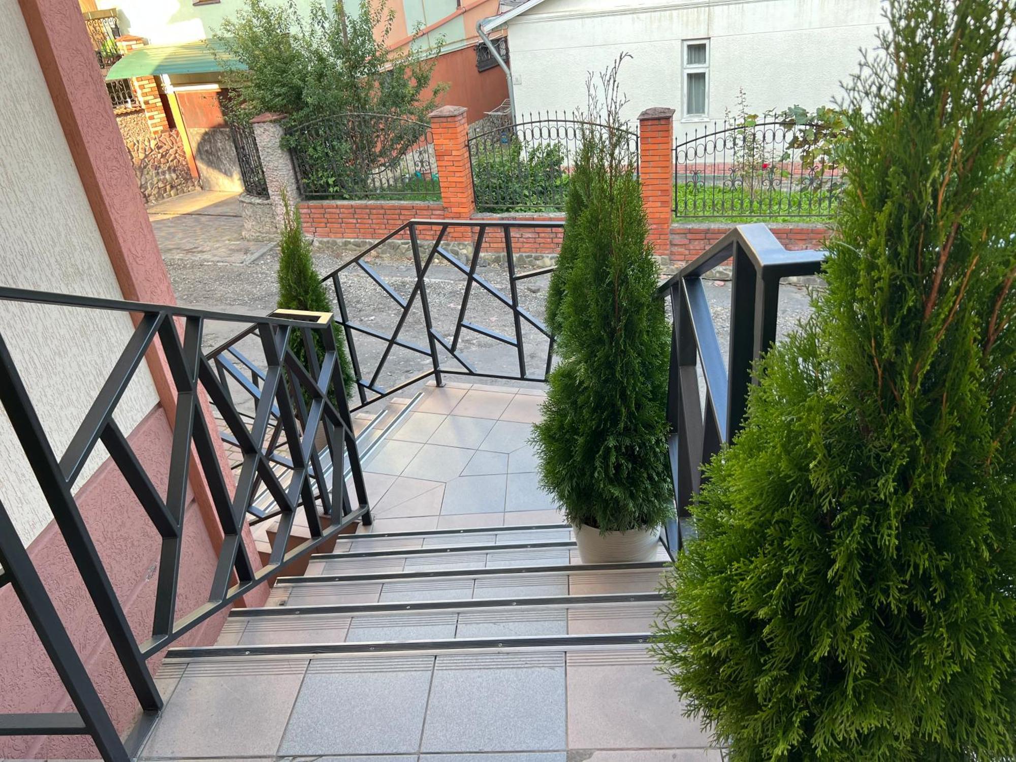 Готель «У Батька» Truskavets Exterior foto